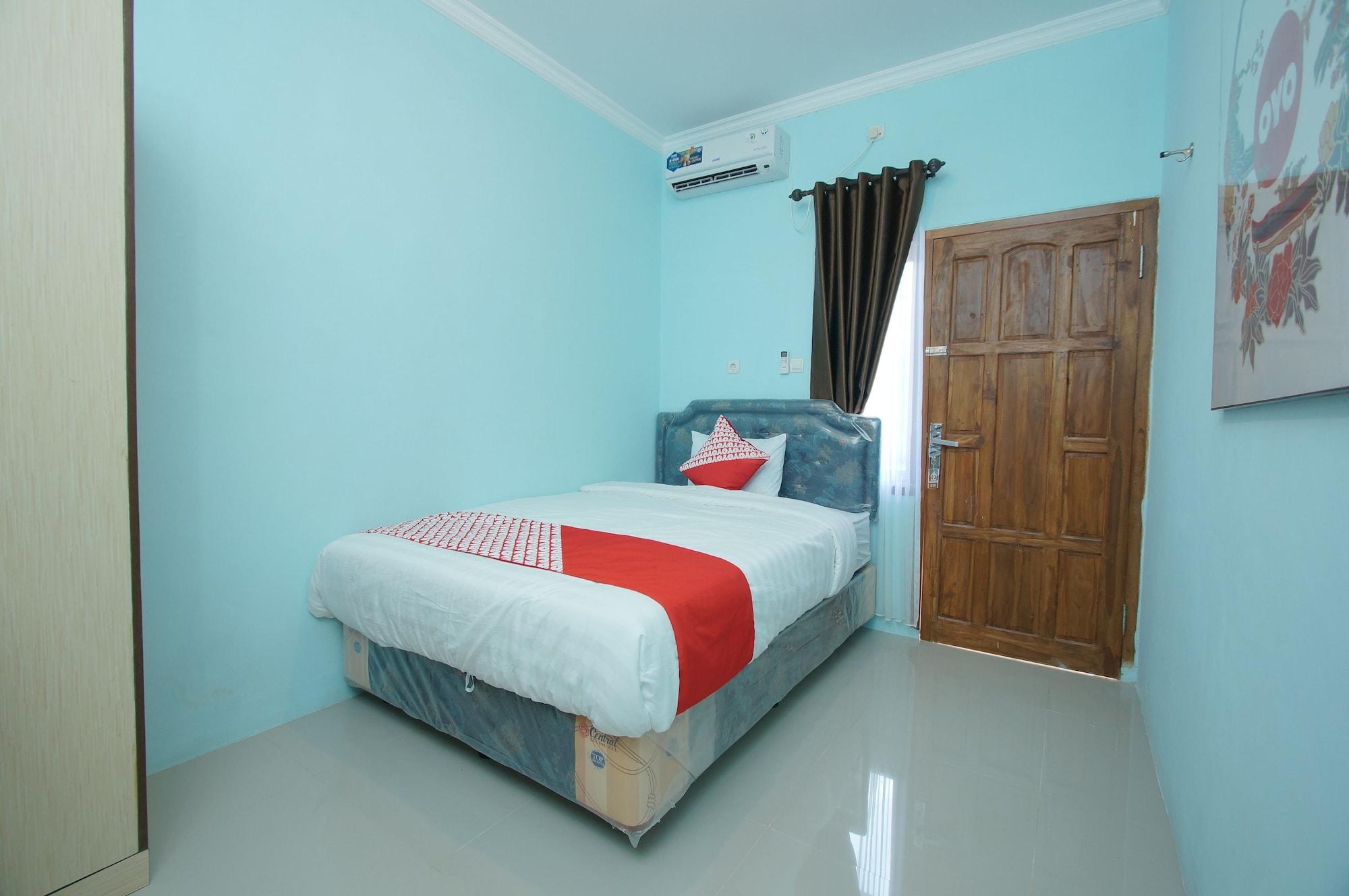 Oyo 347 Bayang Brothers Guest House Maguwo Exteriör bild