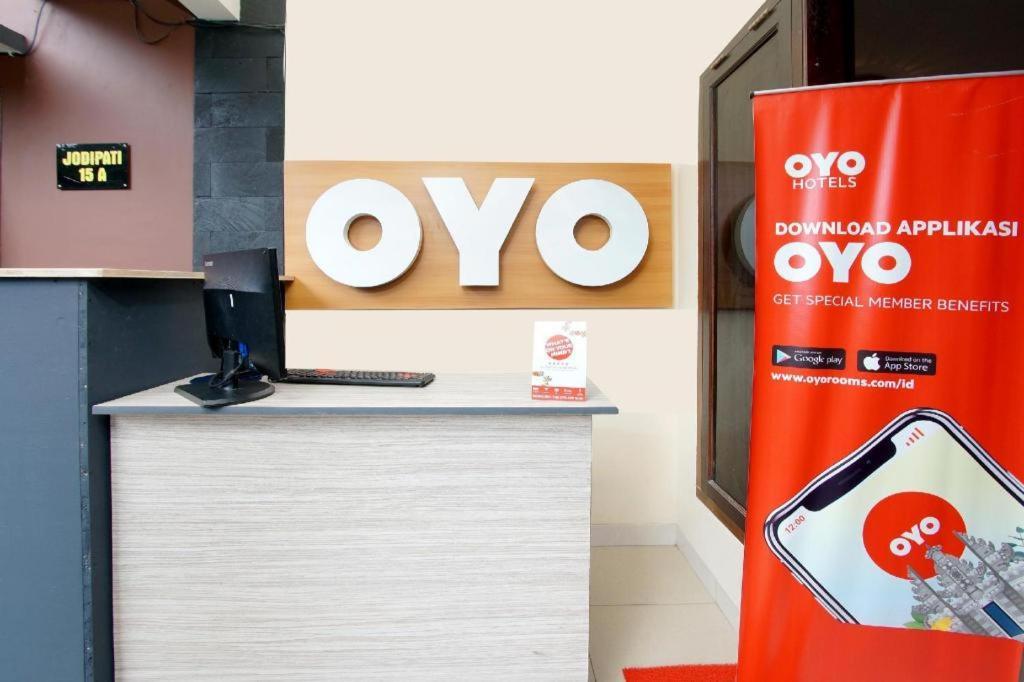 Oyo 347 Bayang Brothers Guest House Maguwo Exteriör bild